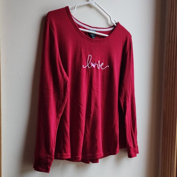Laura Ashley Red "Love" Pajama Top Size Medium - Picture 2 of 15